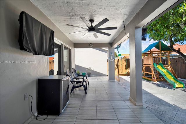 5027 SW 146th Ave, Miami, FL 33175