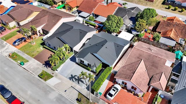 5027 SW 146th Ave, Miami, FL 33175