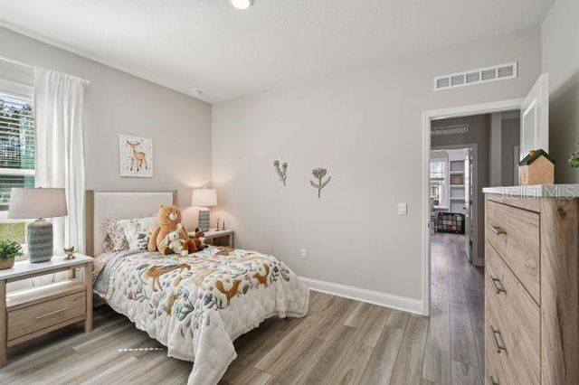 25875 SHAWNEE STREET, Mount Plymouth, FL 32776