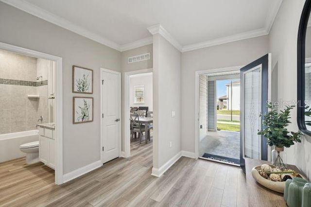 25875 SHAWNEE STREET, Mount Plymouth, FL 32776