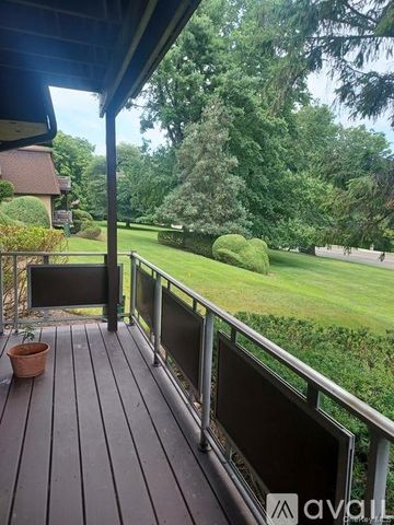 1 Germonds Village 1, Bardonia, NY 10954