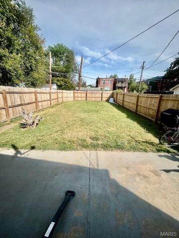 3814 Illinois Avenue, St Louis, MO 63118