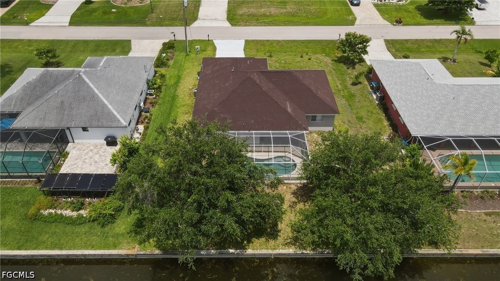 Image 30 of property listing at 2022 SW 15th AVE, Cape Coral, FL 33991