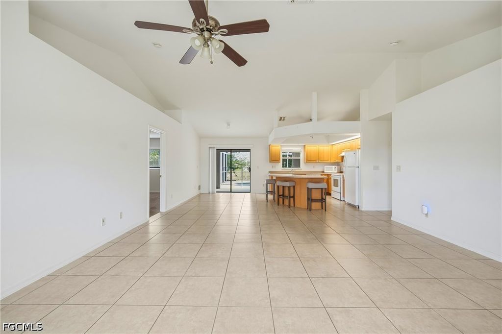 Image 4 of property listing at 2022 SW 15th AVE, Cape Coral, FL 33991