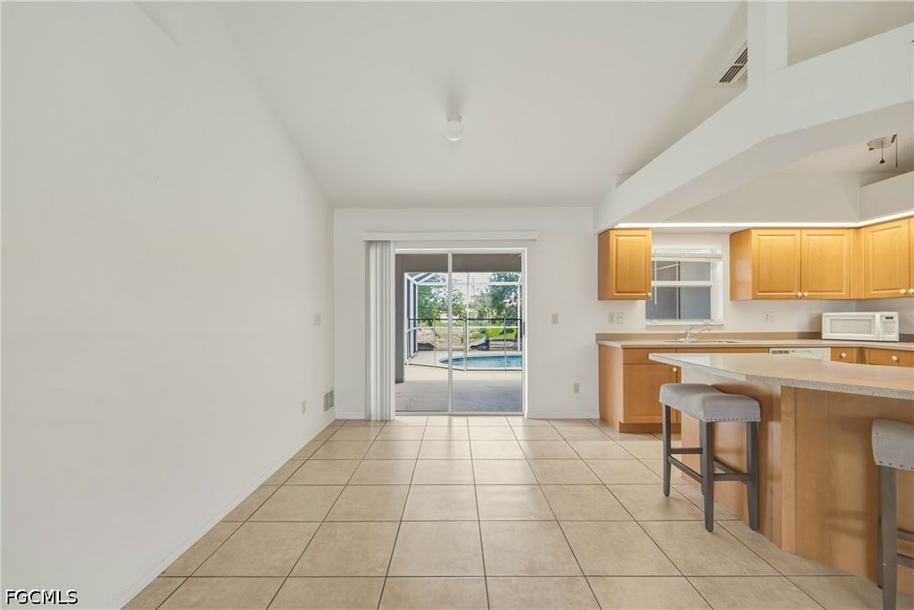 Image 6 of property listing at 2022 SW 15th AVE, Cape Coral, FL 33991