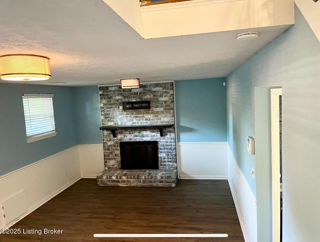 12303 Brookgreen Dr, Louisville, KY 40243