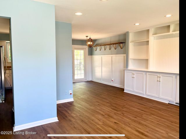 12303 Brookgreen Dr, Louisville, KY 40243