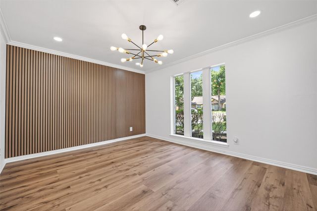 1123 Suwanee Lane, Houston, TX 77090