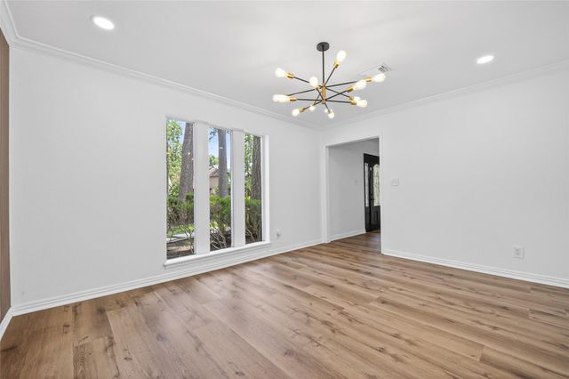 1123 Suwanee Lane, Houston, TX 77090