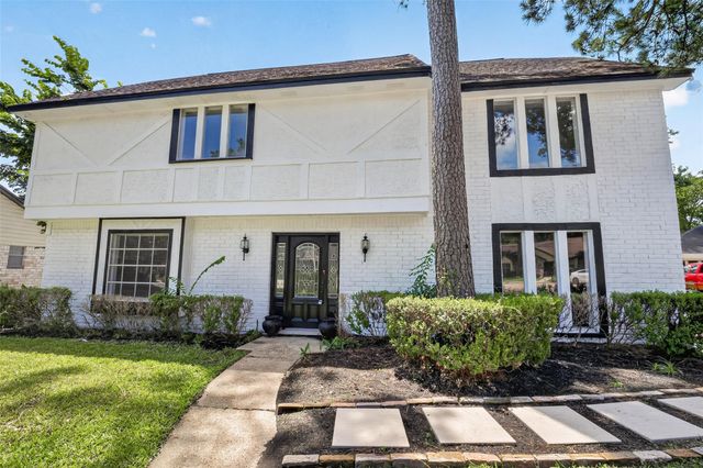 1123 Suwanee Lane, Houston, TX 77090