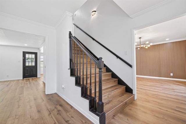 1123 Suwanee Lane, Houston, TX 77090