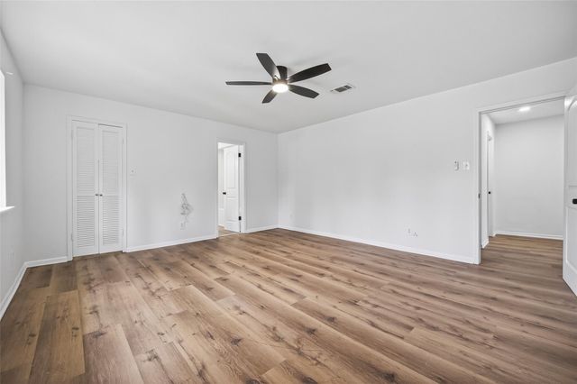 1123 Suwanee Lane, Houston, TX 77090