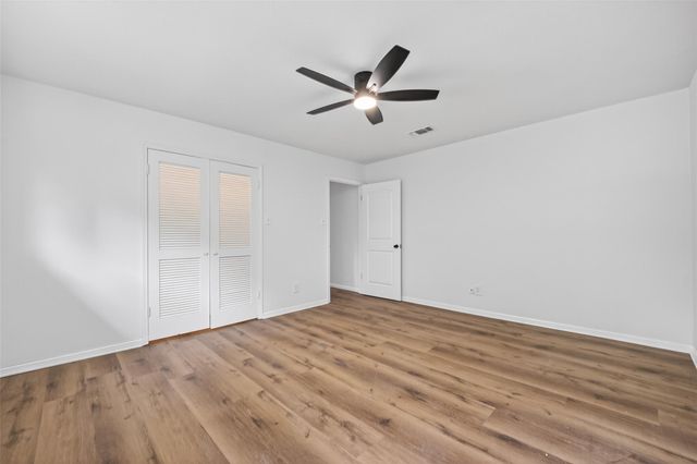 1123 Suwanee Lane, Houston, TX 77090