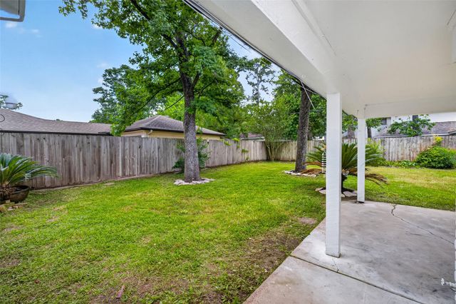 1123 Suwanee Lane, Houston, TX 77090