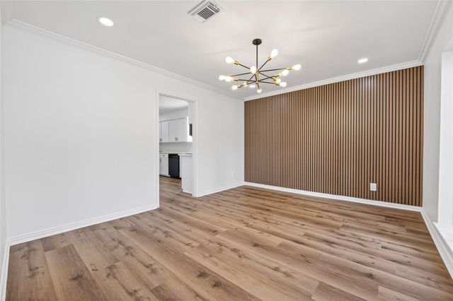 1123 Suwanee Lane, Houston, TX 77090