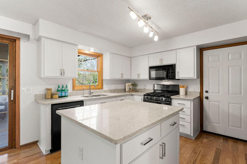 2235 Archer Lane N, Plymouth, MN 55447 — photo 5