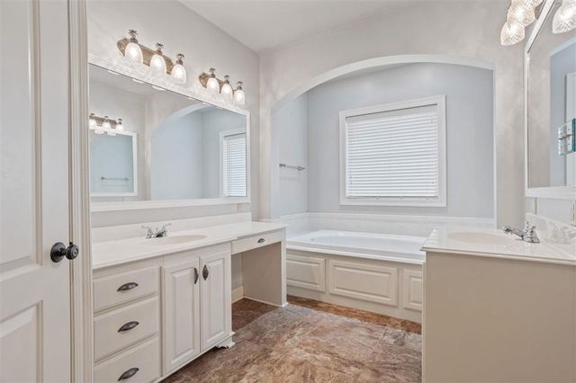 1663 S Woodland Forest Drive, Lake Charles, LA 70611