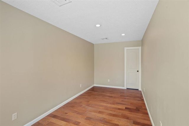 1663 S Woodland Forest Drive, Lake Charles, LA 70611