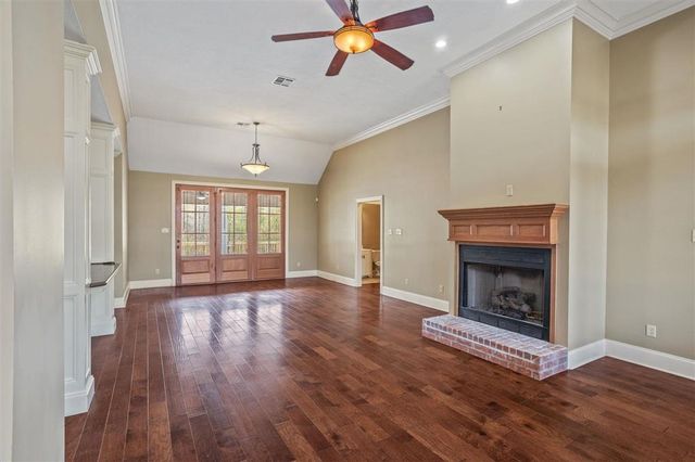 1663 S Woodland Forest Drive, Lake Charles, LA 70611