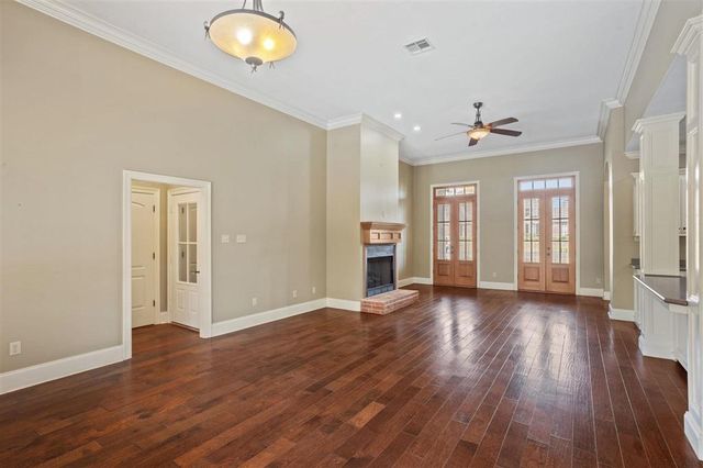 1663 S Woodland Forest Drive, Lake Charles, LA 70611