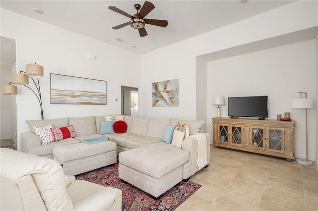 1440 Carriage Court, Vero Beach, FL 32966