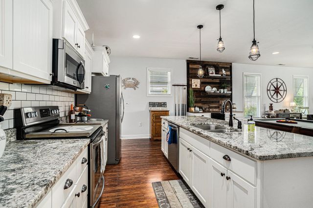 58 Fathom Ln., Murrells Inlet, SC 29576