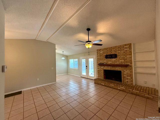 9458 Charter Point, San Antonio, TX 78250