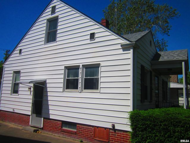 1528 W MONROE Street, Springfield, IL 62704