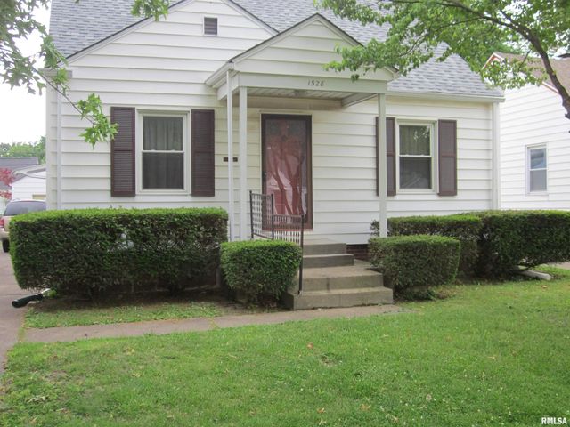 1528 W MONROE Street, Springfield, IL 62704