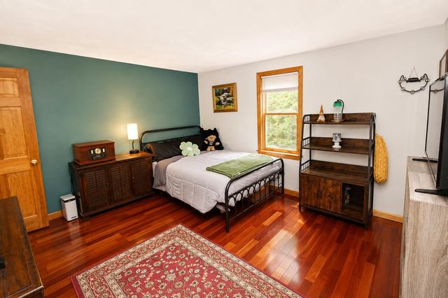25 Peaslee Court, Hampstead, NH 03038
