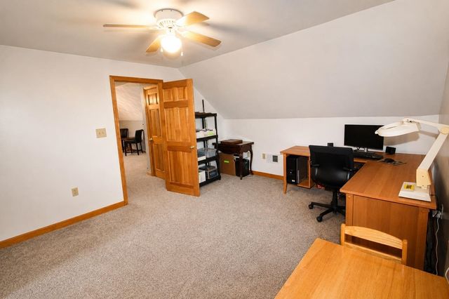 25 Peaslee Court, Hampstead, NH 03038