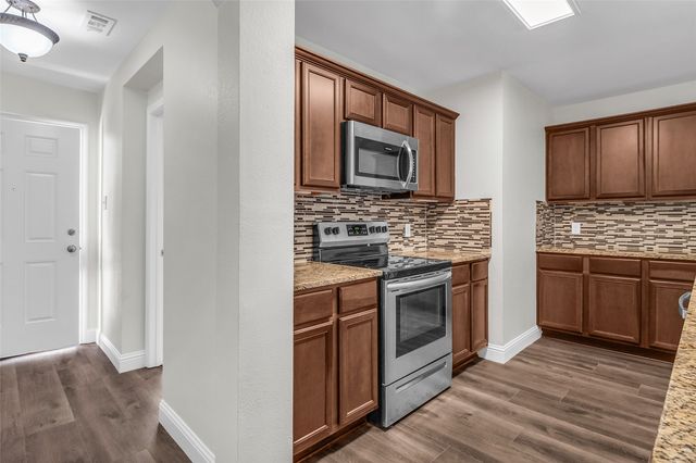 1301 Copper Street, Princeton, TX 75407