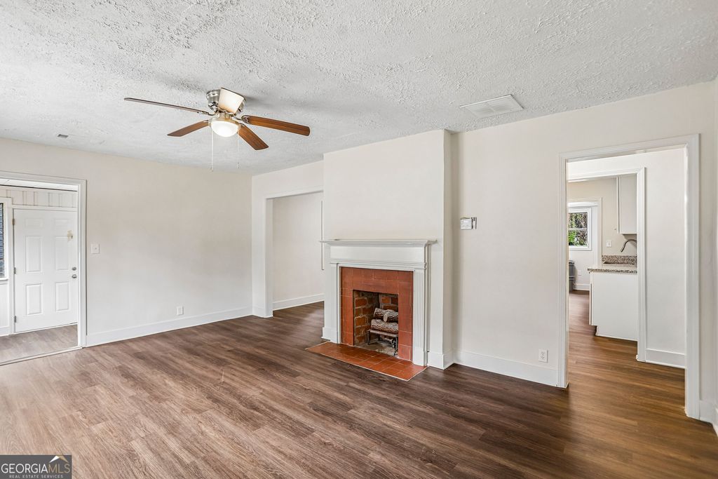 1330 Lynford Drive SW, Atlanta, GA 30310 — photo 2