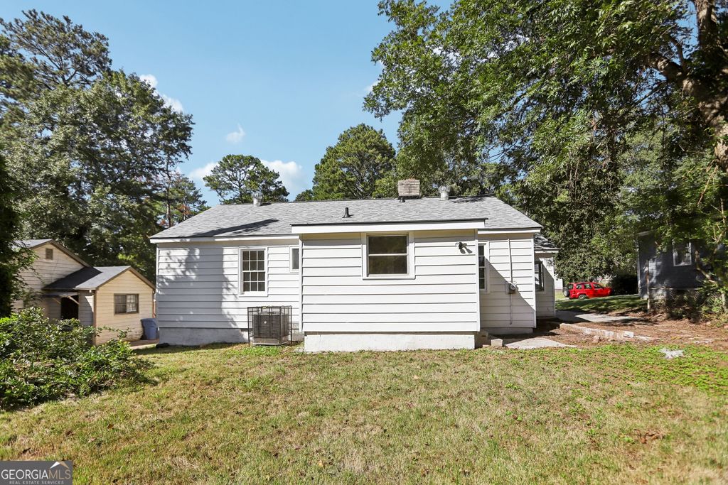1330 Lynford Drive SW, Atlanta, GA 30310 — photo 5