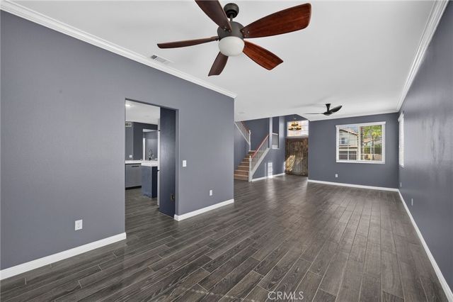 1359 Williamsburg Lane, Corona, CA 92882