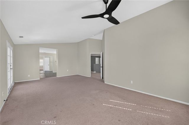 1359 Williamsburg Lane, Corona, CA 92882