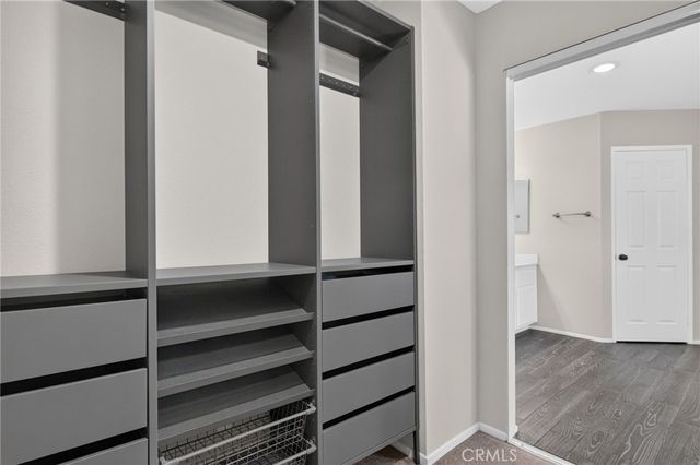 1359 Williamsburg Lane, Corona, CA 92882