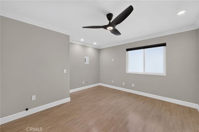 1359 Williamsburg Lane, Corona, CA 92882