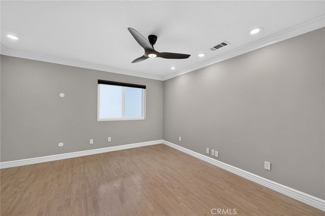 1359 Williamsburg Lane, Corona, CA 92882