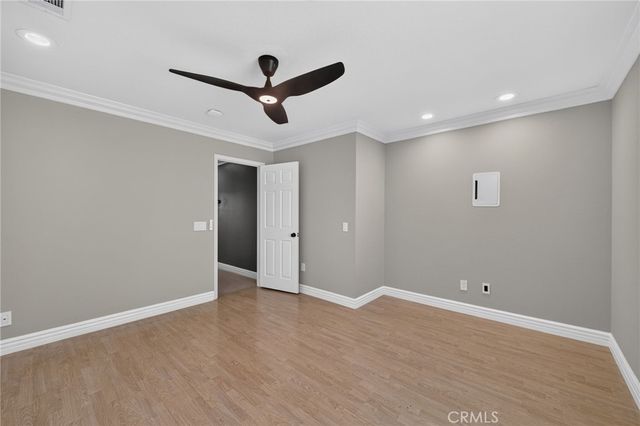 1359 Williamsburg Lane, Corona, CA 92882