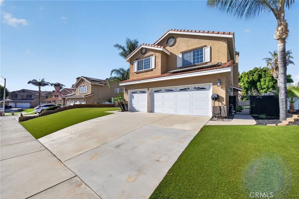 1359 Williamsburg Lane, Corona, CA 92882