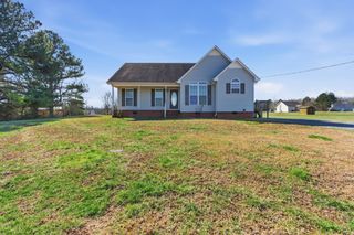 201 Koonce Ln, Fayetteville, TN 37334