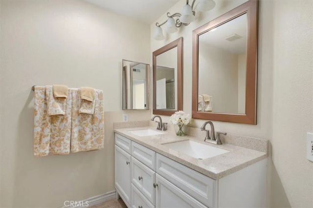 26502 Bryce, Valencia, CA 91354