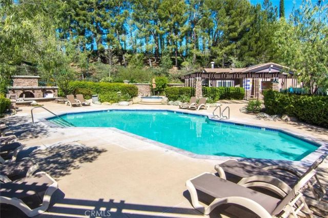 26502 Bryce, Valencia, CA 91354