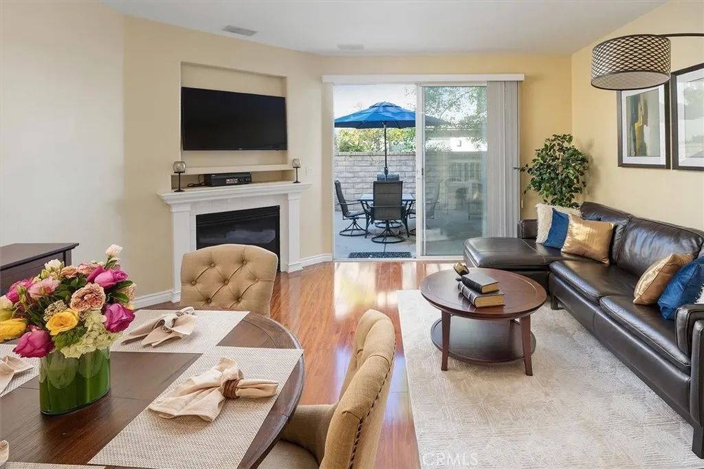 26502 Bryce, Valencia, CA 91354