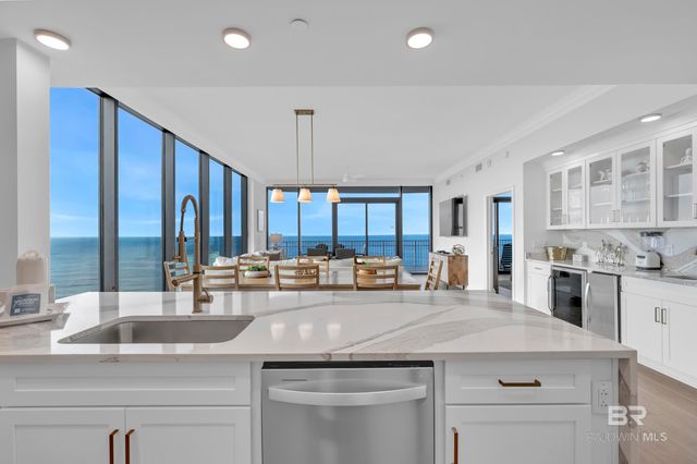 533 E Beach Boulevard 1905, Gulf Shores, AL 36542