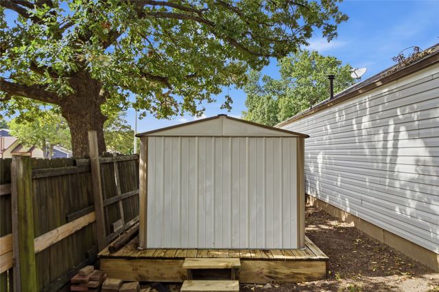 6115 S Vancouver Avenue, Tulsa, OK 74132