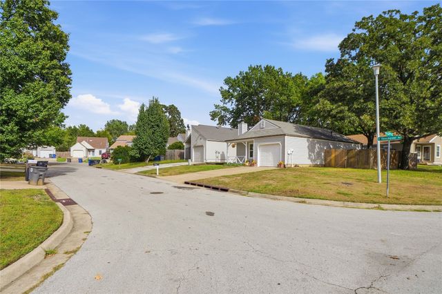 6115 S Vancouver Avenue, Tulsa, OK 74132