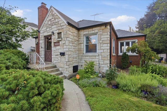 18326 Walter Street, Lansing, IL 60438