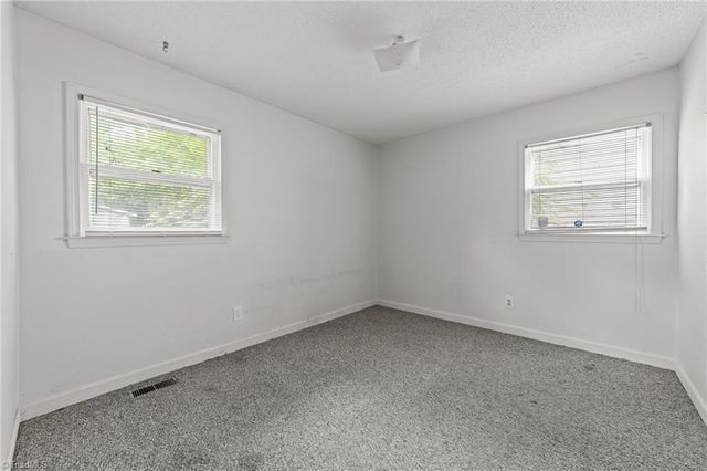331 Washington Avenue, Reidsville, NC 27320
